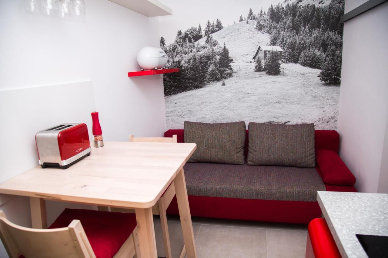 Snowland Apartmany Valca Exterior photo