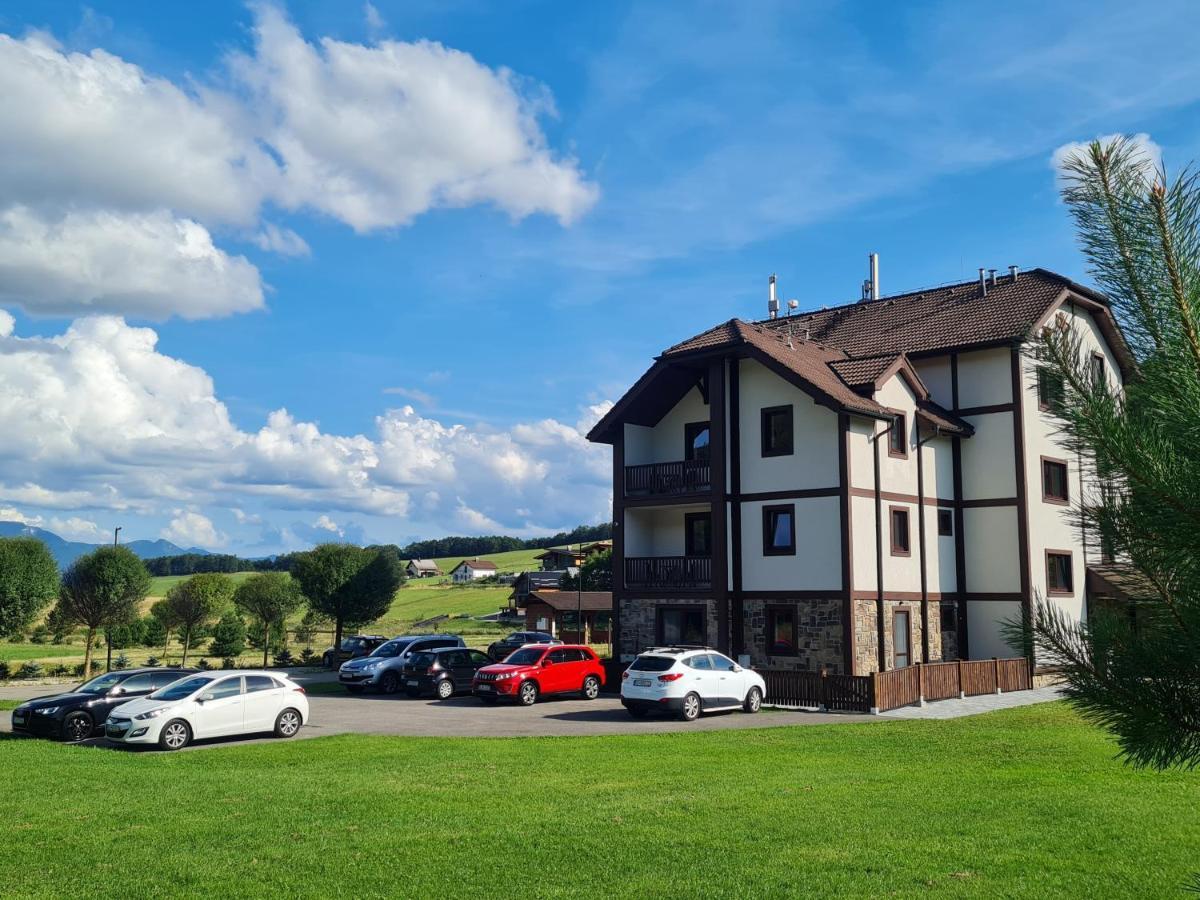 Snowland Apartmany Valca Exterior photo